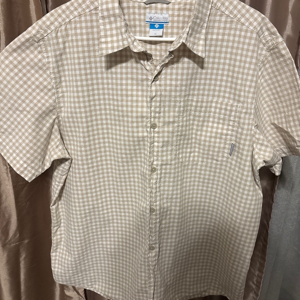 Columbia button Down shirt